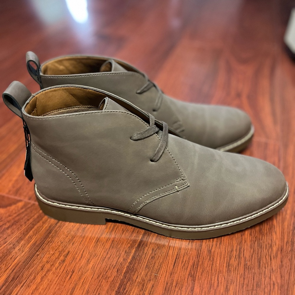 Sonoma Men’s otholite boots size 11 brown